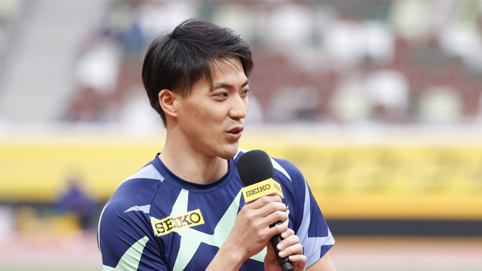 【セイコーゴールデングランプリ2022】福島千里選手引退セレモニー:メッセージを贈る山縣亮太選手